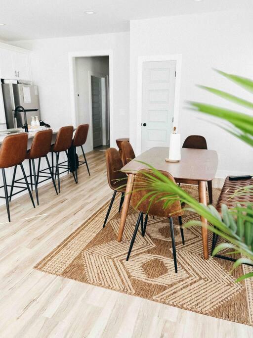 אופליקה Cozy Coastal Bungalow מראה חיצוני תמונה